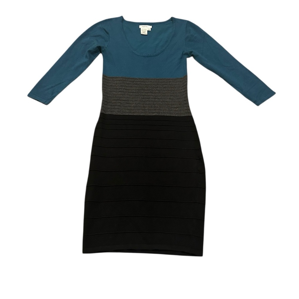 SOPHIE MAX curve hugging maxi dress